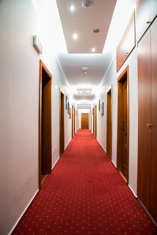 Baron Otel Ciechanów Dış mekan fotoğraf