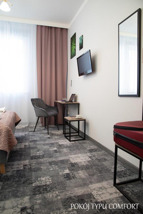 Baron Otel Ciechanów Dış mekan fotoğraf