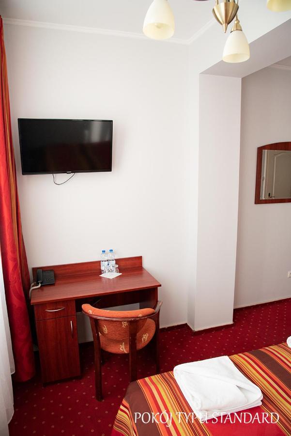 Baron Otel Ciechanów Dış mekan fotoğraf
