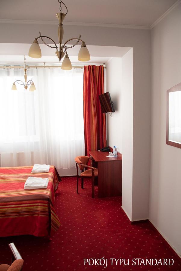 Baron Otel Ciechanów Dış mekan fotoğraf
