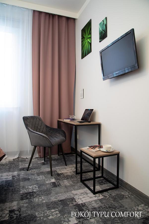 Baron Otel Ciechanów Dış mekan fotoğraf
